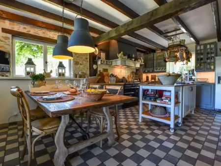 Maison avec piscine privée et véranda vue vallée à Villefranche-du-Périgord : photo 5