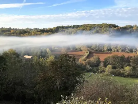 Maison avec piscine privée et véranda vue vallée à Villefranche-du-Périgord : photo 31