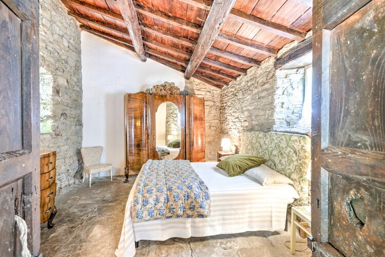 San Godenzo Sagrestia 2 – Maison 4 pers., piscine & lac - Photo 4