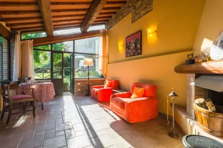 Casa Lisa – Gîte en Toscane avec piscine partagée : photo 11