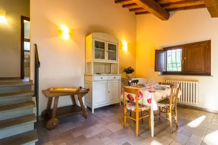 Casa Lisa – Gîte en Toscane avec piscine partagée : photo 13