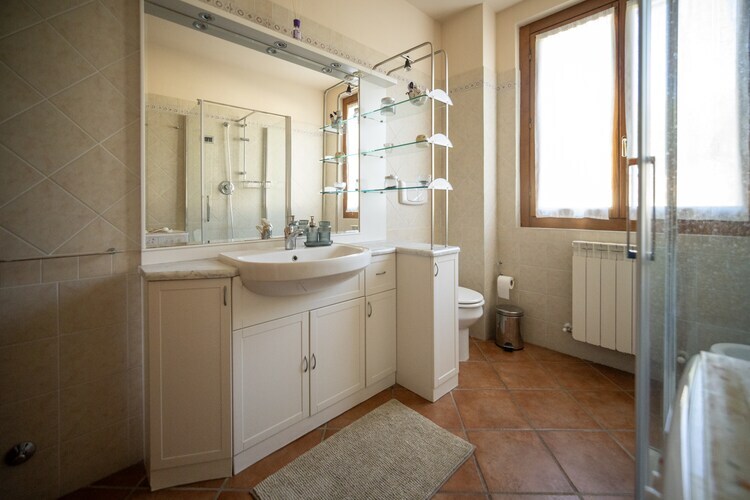 Villa Loro Ciuffenna : 5 chambres, piscine privée, vue Toscane - Photo 33