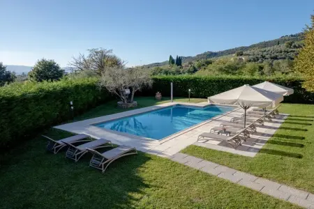 Villa Loro Ciuffenna : 5 chambres, piscine privée, vue Toscane : photo 13