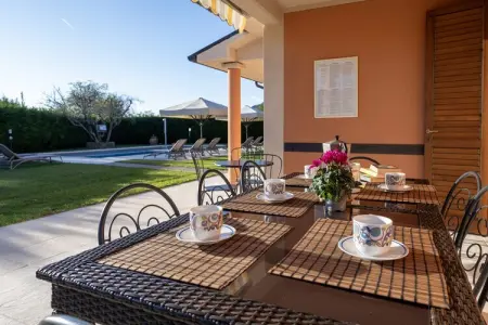 Villa Loro Ciuffenna : 5 chambres, piscine privée, vue Toscane : photo 14