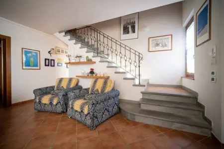 Villa Loro Ciuffenna : 5 chambres, piscine privée, vue Toscane : photo 18