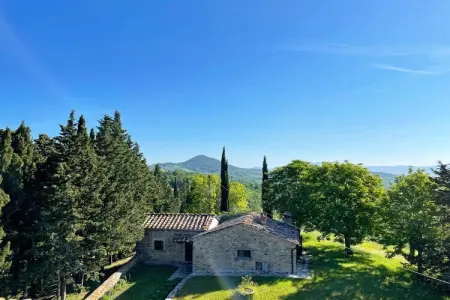 Location gite à Anghiari, Gîte avec piscine