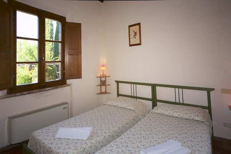Forno, ferme 6 pers. aux Crete Senesi - Photo 15