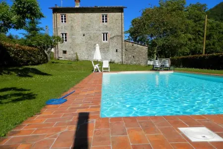 Location gite à Trebbio, Charmant cottage avec piscine à Trebbio