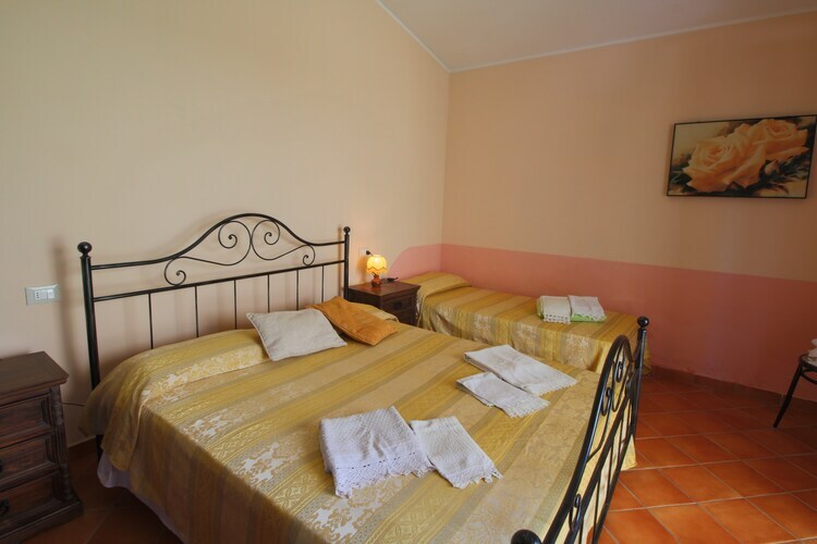 Rosa Gialla, maison rustique en vallée avec piscine - Photo 12