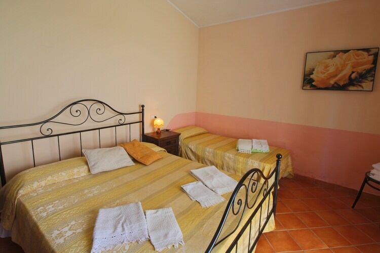Rosa Gialla, maison rustique en vallée avec piscine - Photo 13