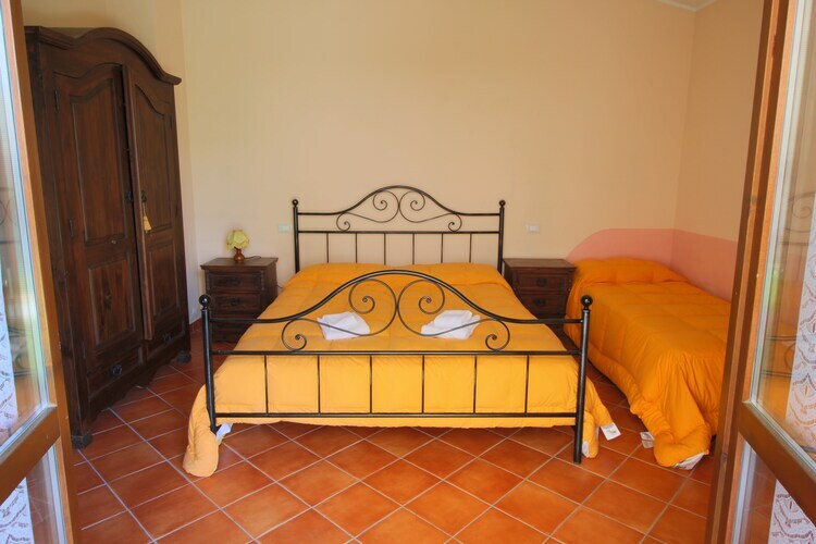 Rosa Gialla, maison rustique en vallée avec piscine - Photo 16