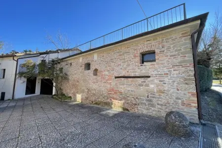 Location appartement à Amandola, Chalet dans le parc du Mont Sibillini