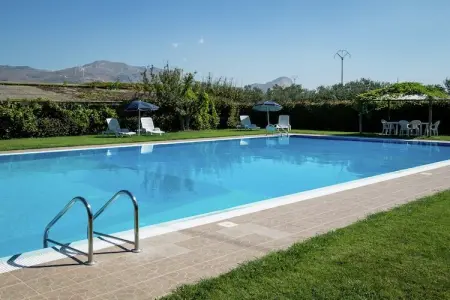 Montalbano, Maison de vacances à Sciacca avec piscine et jardin - Photo 6