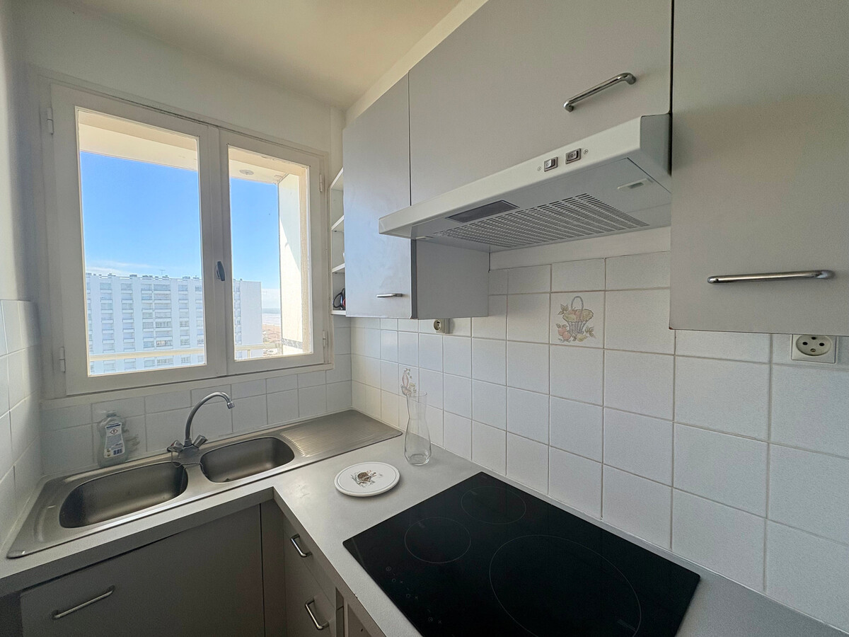 Studio 7e étage, vue mer 180°, à 50m de la plage - Photo 4