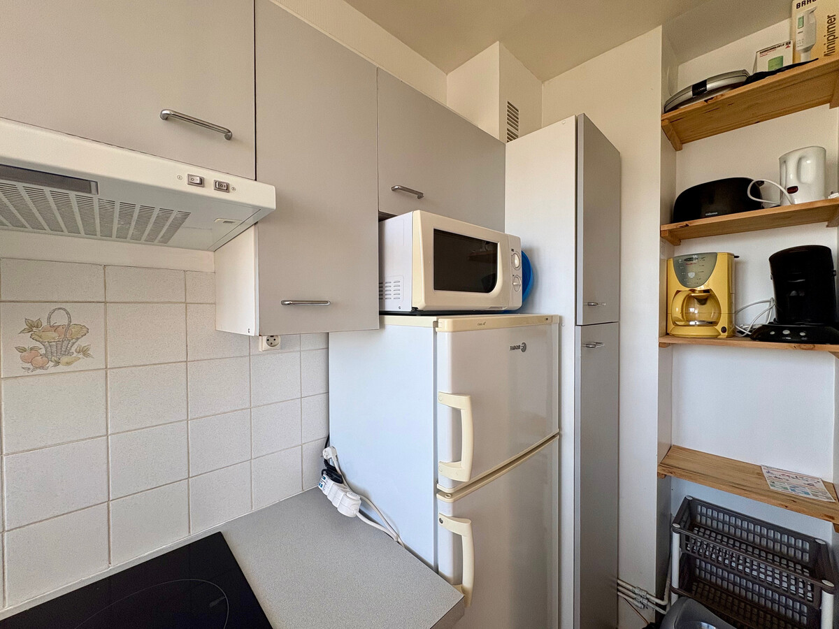 Studio 7e étage, vue mer 180°, à 50m de la plage - Photo 7