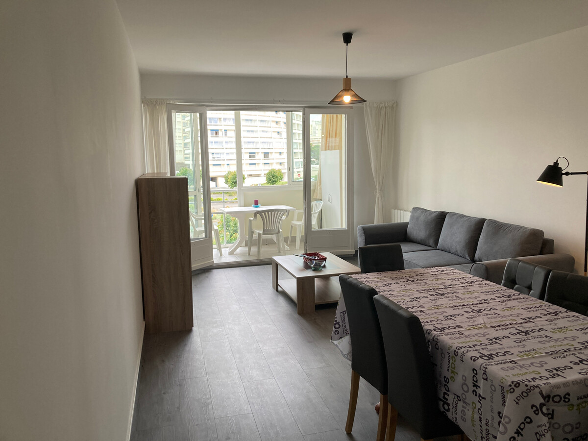 Appartement 69 m² 4 pers, 200 m plage, parking privé - Photo 13