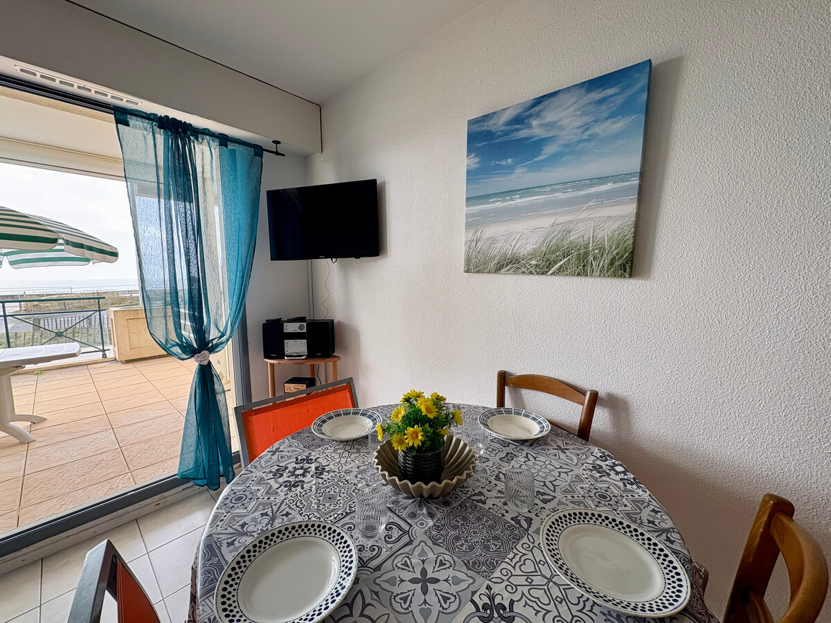 Appartement face mer avec terrasse et école de voile - Photo 3