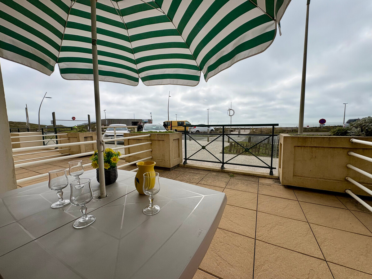 Appartement face mer avec terrasse et école de voile - Photo 12