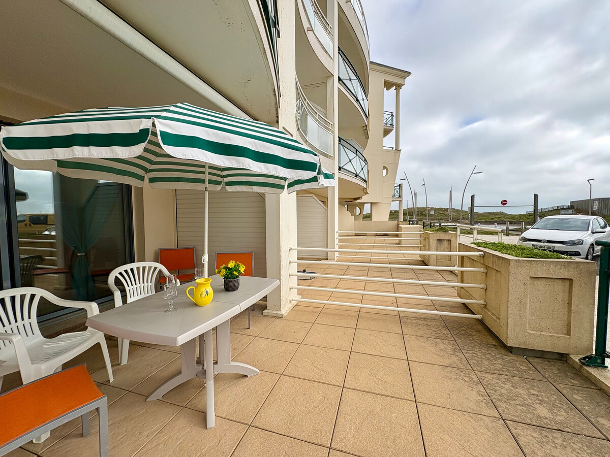 Appartement face mer avec terrasse et école de voile - Photo 14