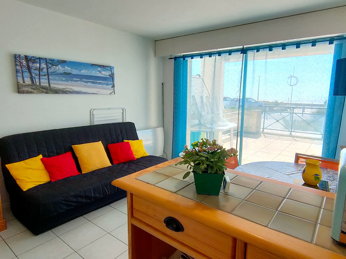 Appartement face mer avec terrasse et école de voile - Photo 15