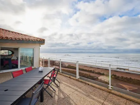 Location appartement à Saint Hilaire de Riez, Appartement lAmirauté face océan avec wifi gratuit