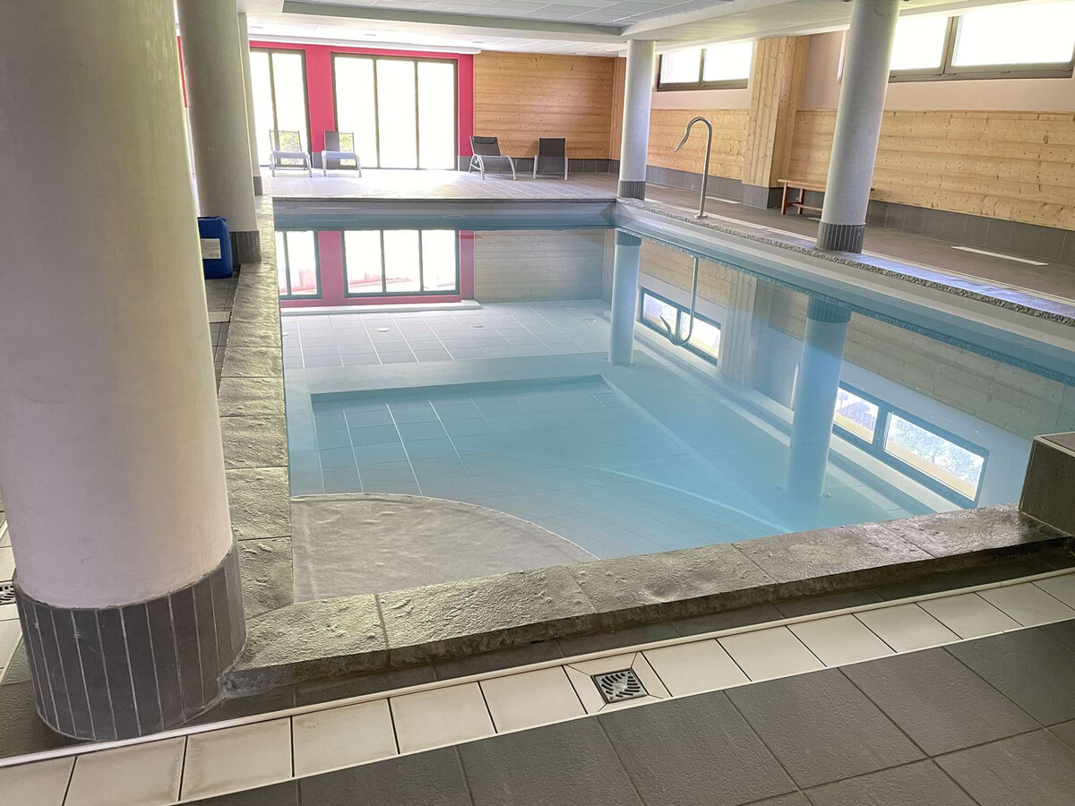 Appartement 2P cabine Risoul 1850, piscine et sauna - Photo 16