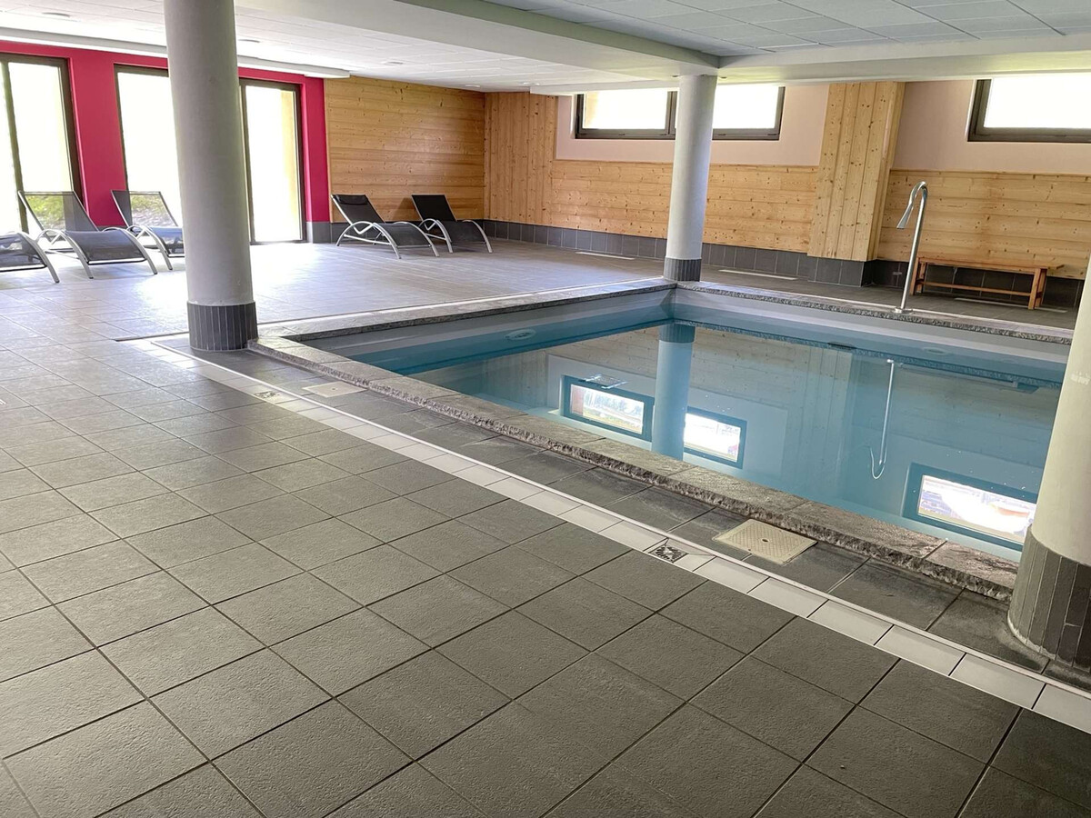 Appartement 2P cabine Risoul 1850, piscine et sauna - Photo 17
