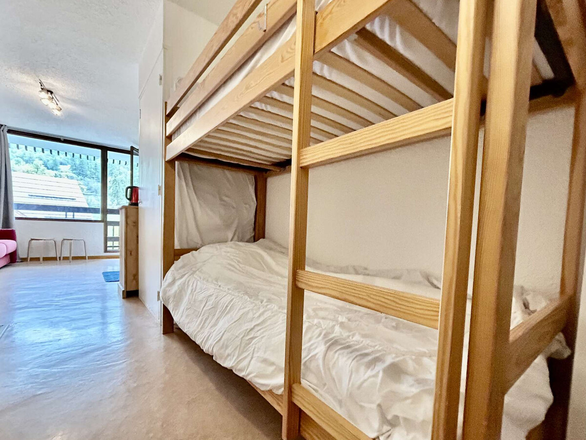 Studio 4 pers. balcon sud, 150m des remontées – La Salle-les-Alpes - Photo 3