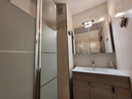 Appartement rénové au coeur des Gets, balcon et pistes à 100 m : photo 7