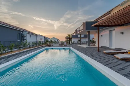 Dalmacija 8, Villa confort avec piscine et terrasse - Photo 5