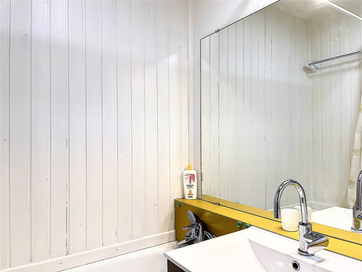 Studio 22m² aux pieds des pistes, balcon sud - Photo 10