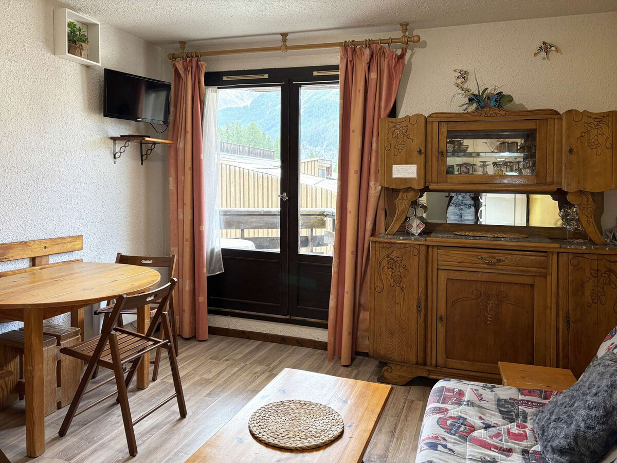 Studio skis aux pieds aux Orres, 4 personnes, balcon - Photo 1