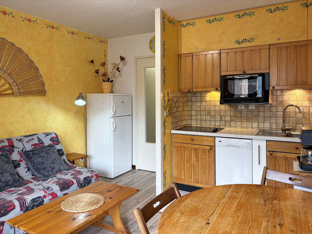 Studio skis aux pieds aux Orres, 4 personnes, balcon - Photo 3
