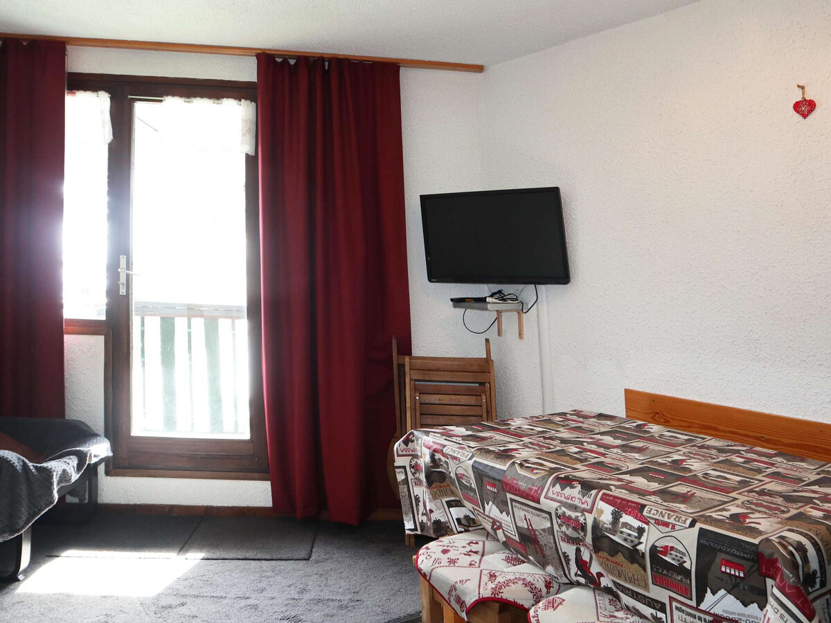 Studio 4 pers aux Orres, balcon face aux pistes - Photo 2