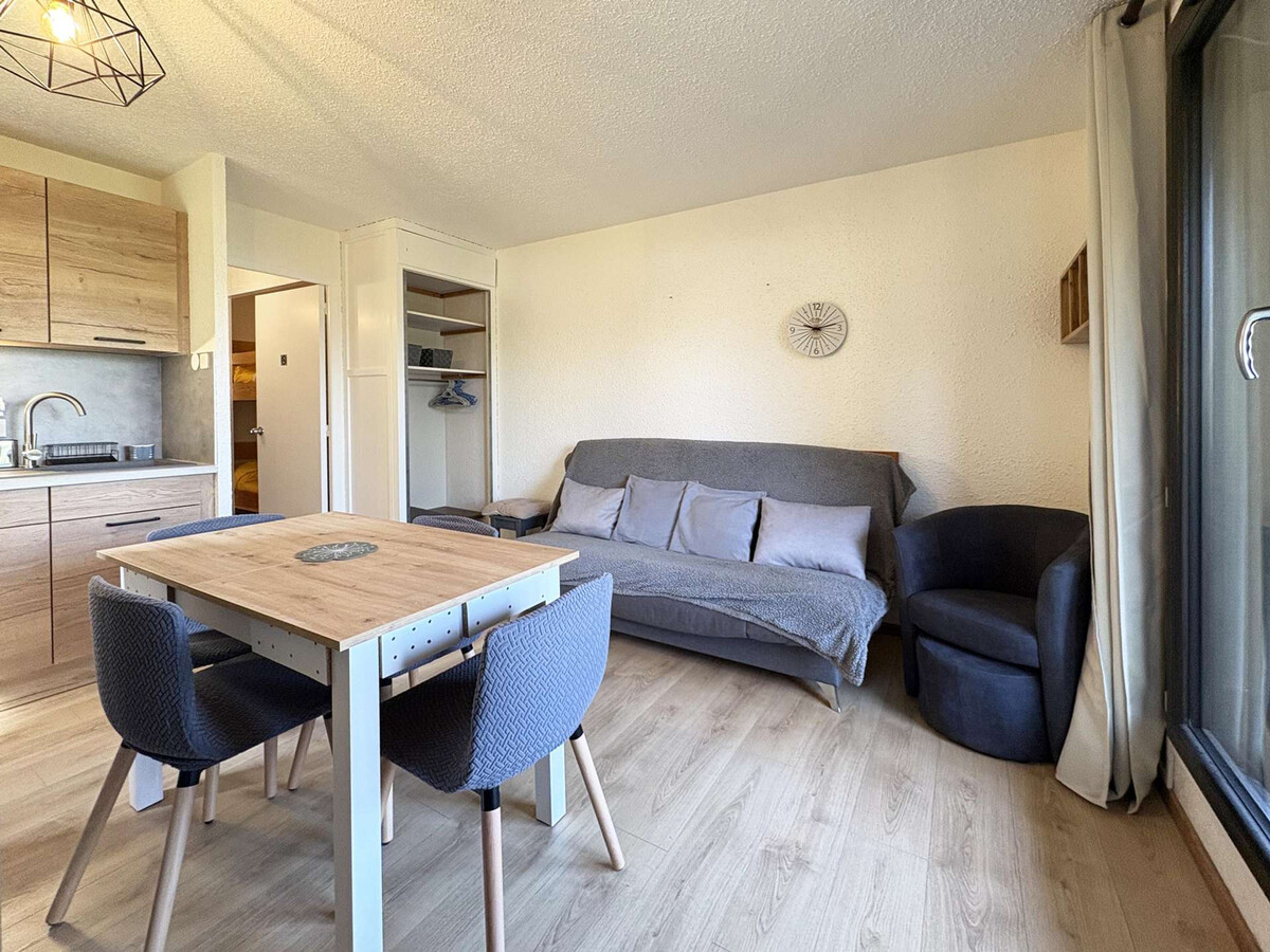 Grand studio 6 pers aux Orres, balcon Sud proche pistes - Photo 2