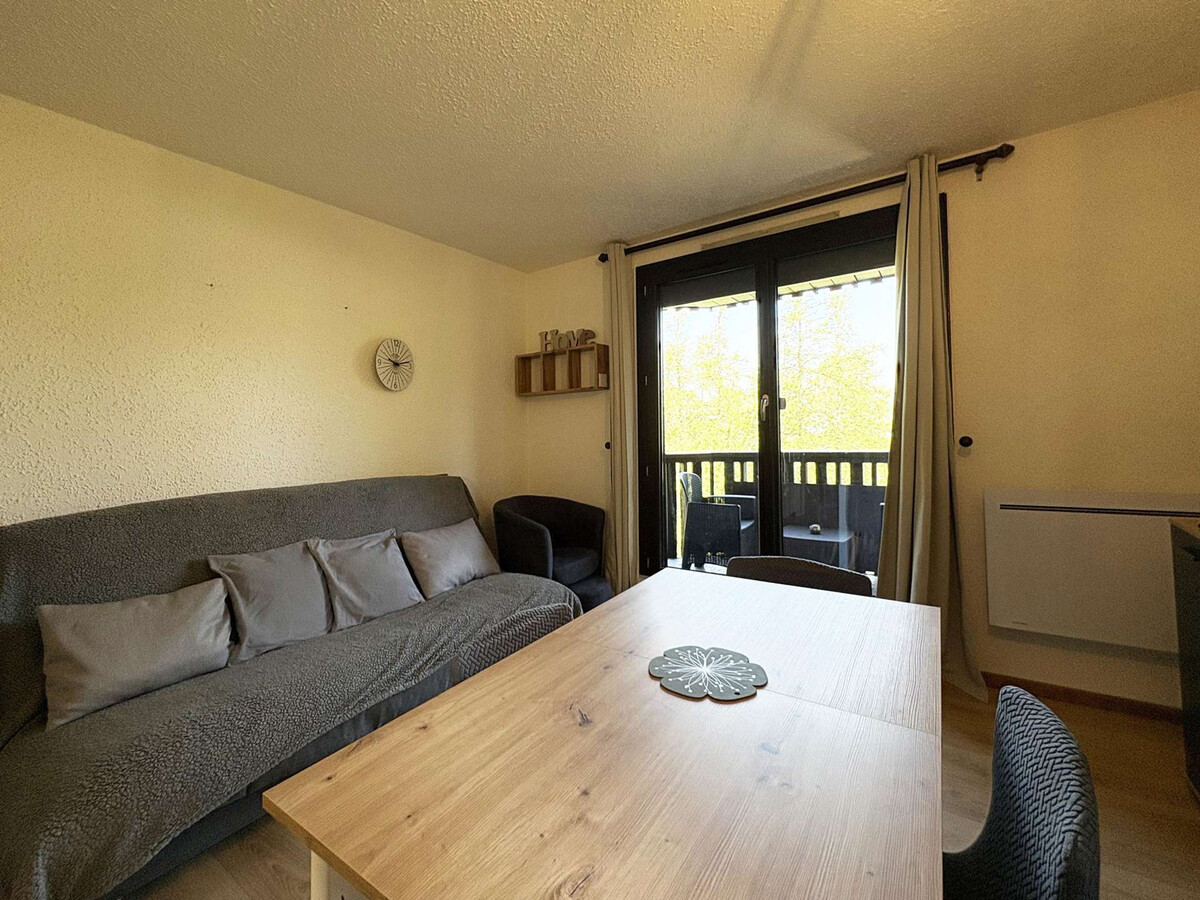 Grand studio 6 pers aux Orres, balcon Sud proche pistes - Photo 3