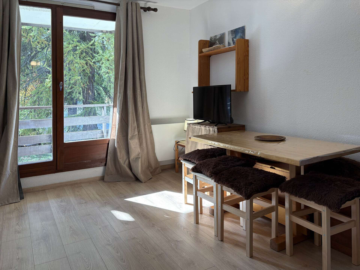 Studio 4 pers. aux Orres, 100 m des pistes - Photo 2