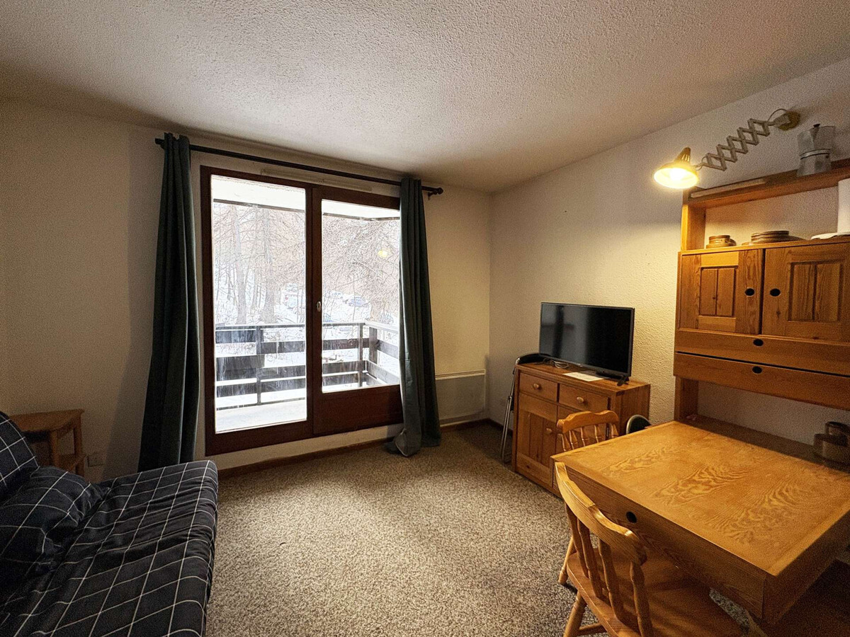 Studio 4 pers aux Orres, balcon sud, skis aux pieds - Photo 1