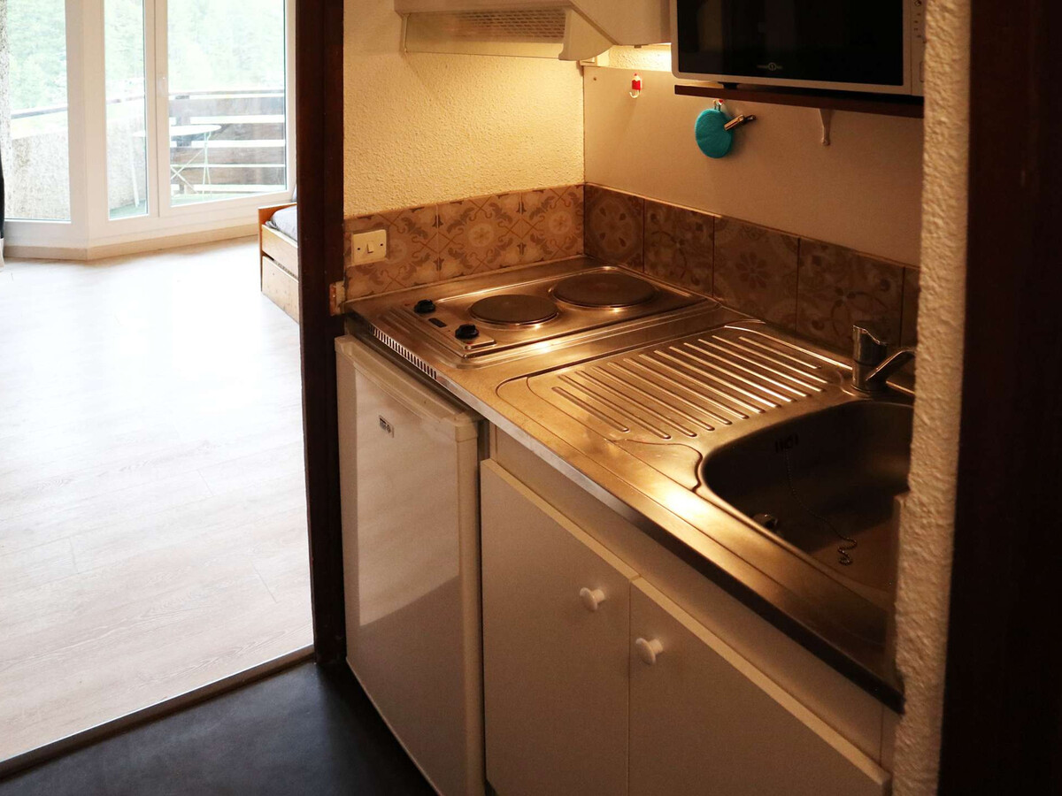 Studio 4 pers. aux Orres 1650 : balcon sud, ski inclus - Photo 3