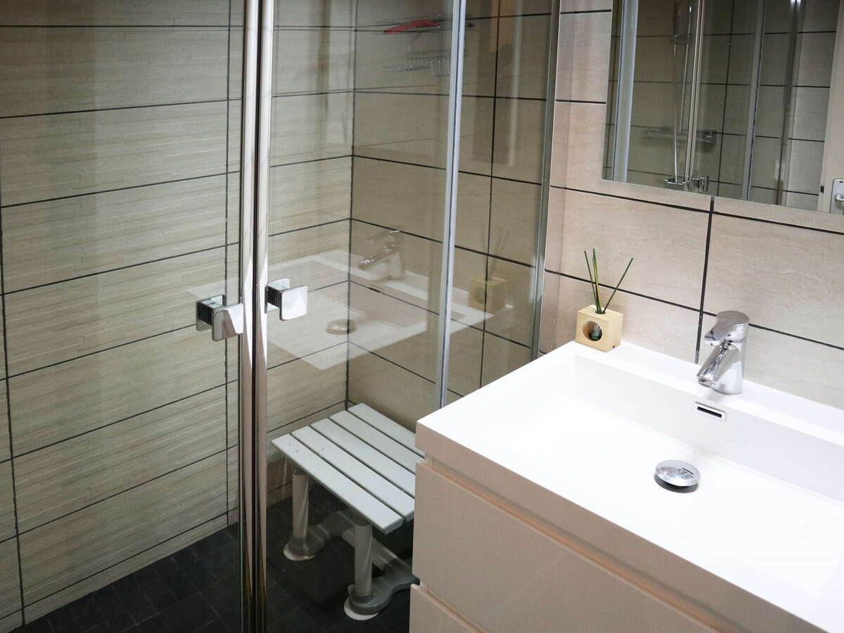 Studio 4 pers. aux Orres 1650 : balcon sud, ski inclus - Photo 4