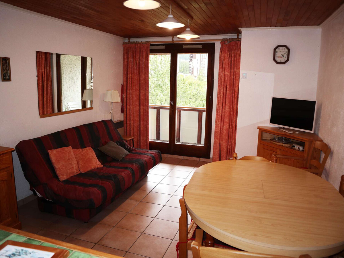 T2 6 pers aux Orres 1650 : balcon, vue panoramique - Photo 1