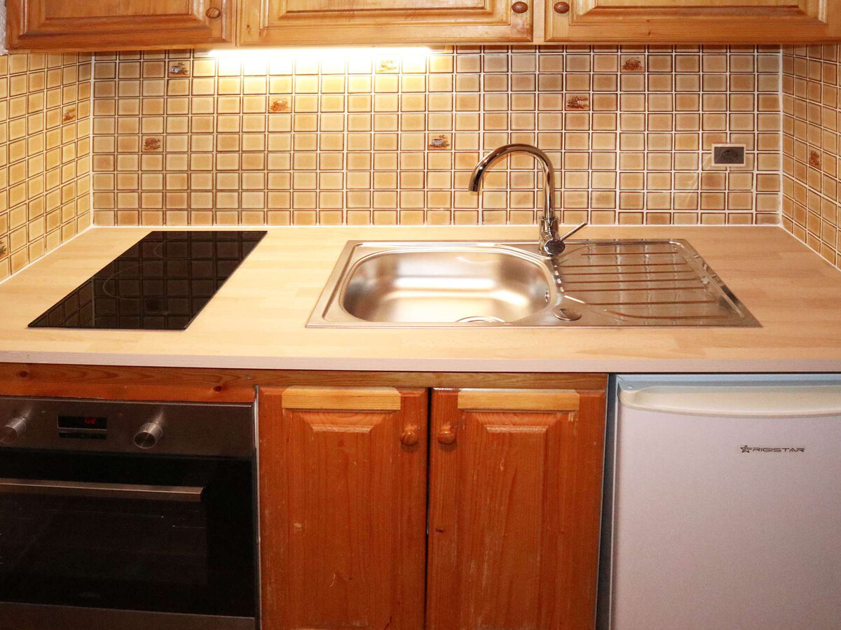 Studio 4 pers. aux Orres 1650, balcon sud face aux pistes - Photo 5