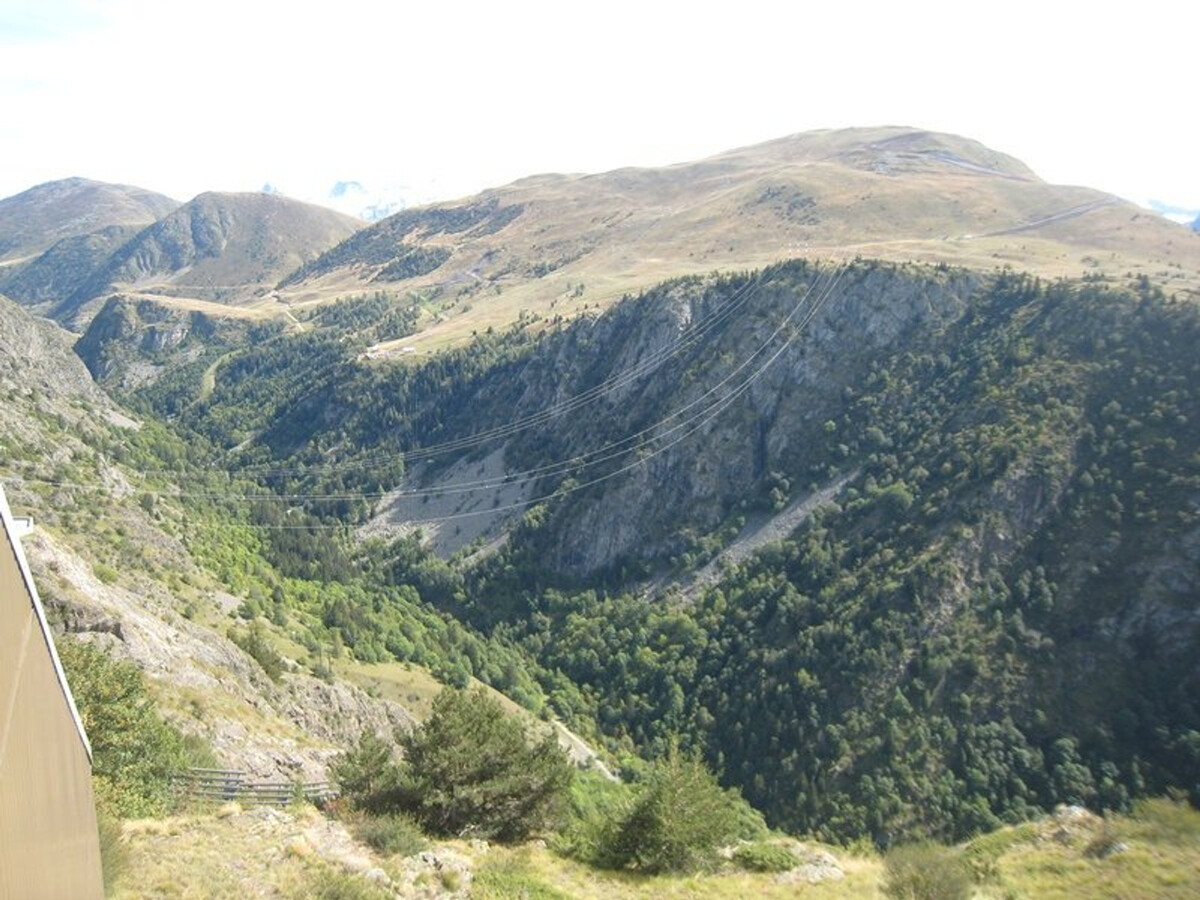Apt 4 pièces balcon sud, 300m remontées - Alpe d'Huez - Photo 11