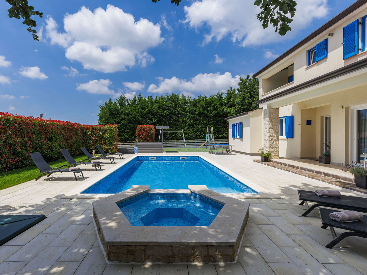 Villa Augusta avec piscine privée près de Žminj - Photo 8