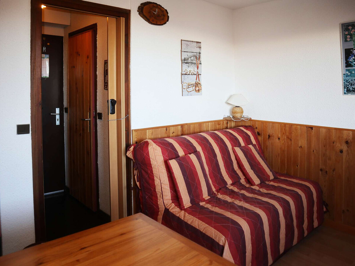Studio aux Orres, départ skis aux pieds, solarium - Photo 2