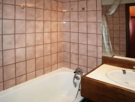 Appartement T2 cosy, accès pistes, centre station, 6 couchages, balcon, animaux admis - Photo 7