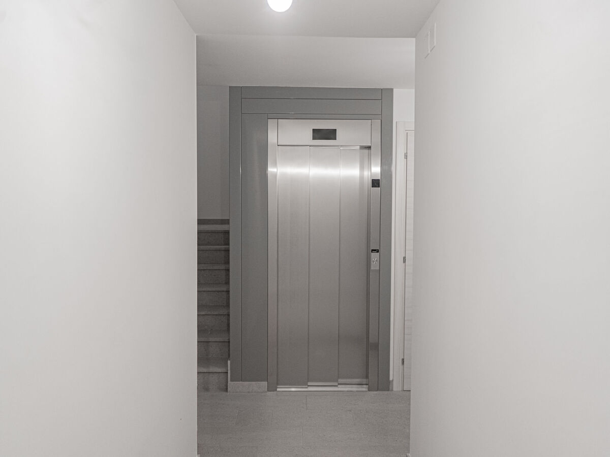 Appartement sous les toits à Sistiana, résidence avec piscine - Photo 15