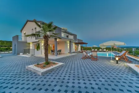 Location villa à Sukosan, Appartement en Croatie près de l'Adriatique