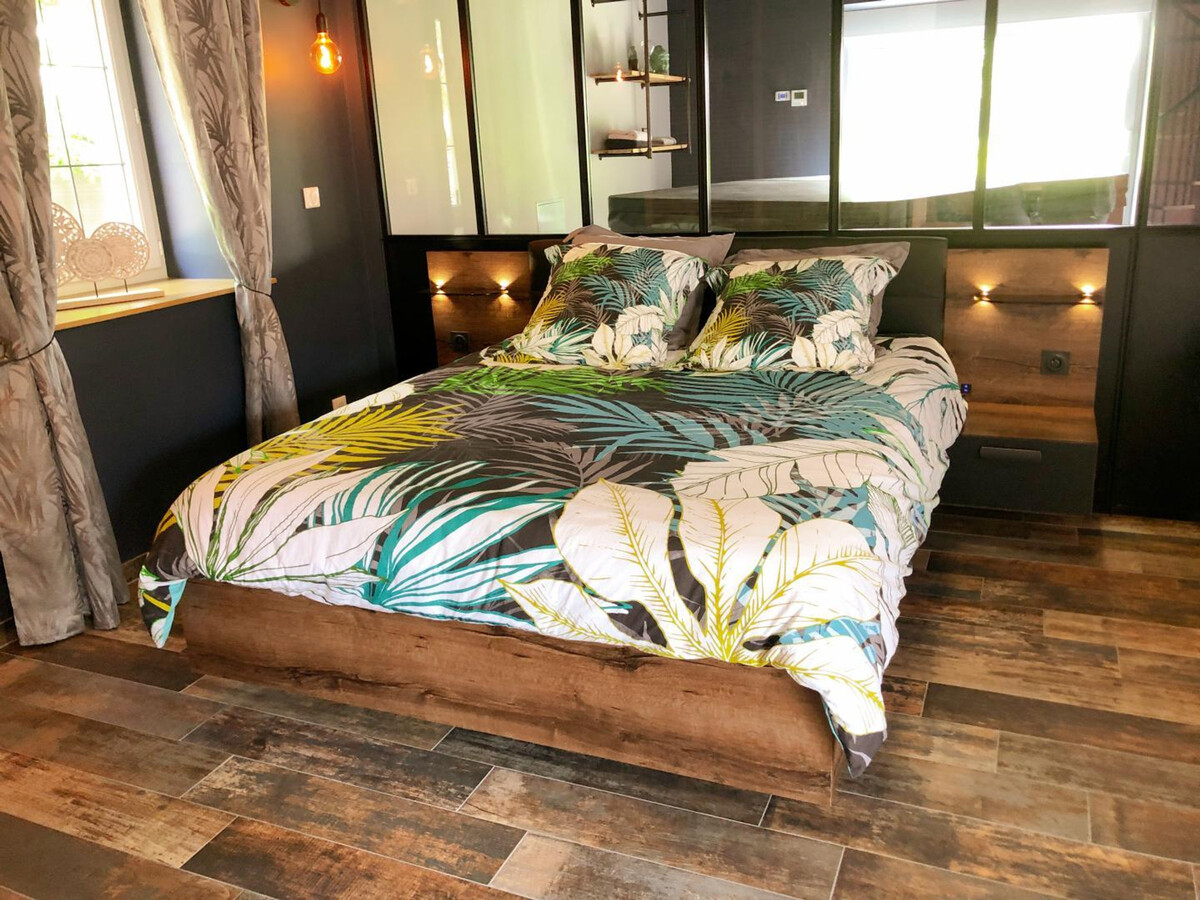 Loft industriel Spa, Sauna, Hammam – Marigny-Marmande - Photo 10