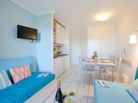 Studio 4 personnes Saint-Raphaël, balcon Estérel : photo 3